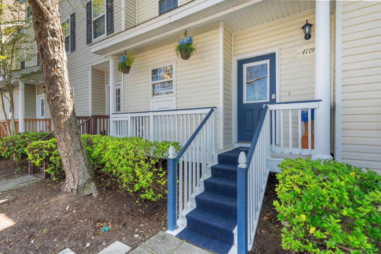 ☆Live On The Water! Lake Palmetto Palm W/ Patio - 10Min To Downtown & Beaches☆ Charleston Eksteriør bilde